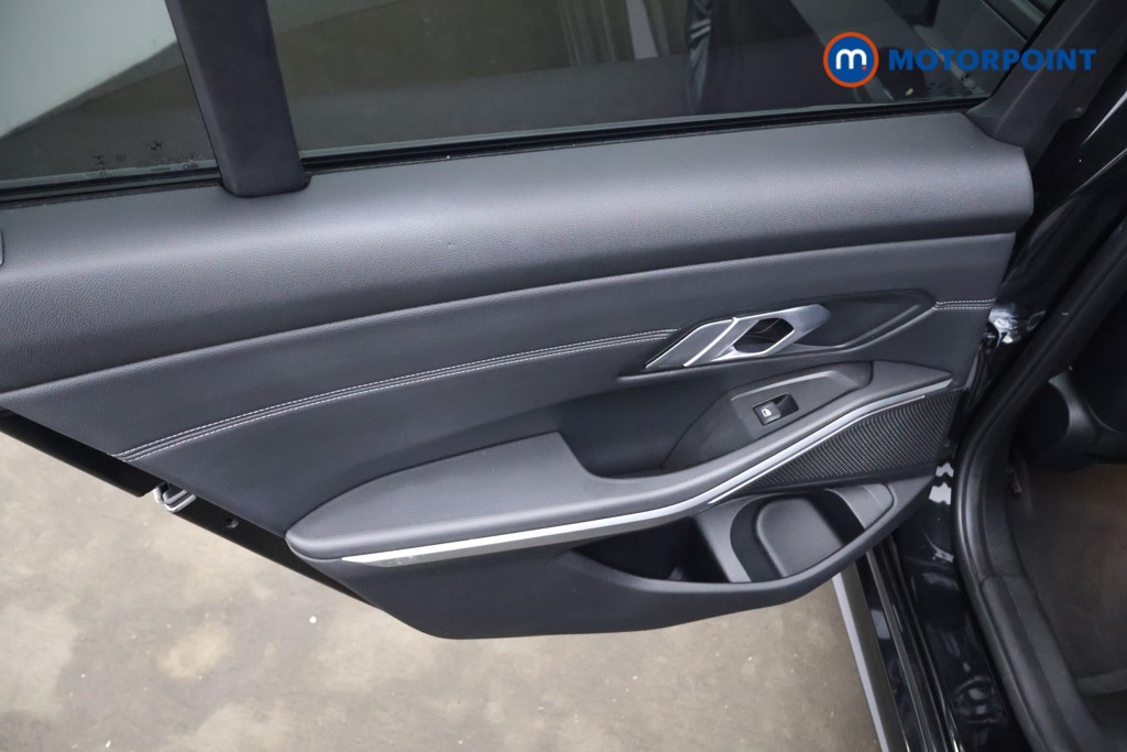 BMW 3 Series M Sport Automatic Petrol Saloon - Stock Number (1607750) - 17th supplementary image