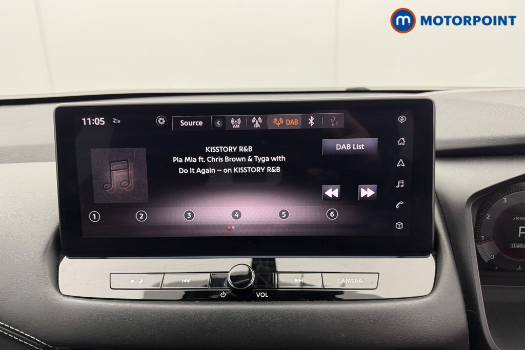 Nissan Qashqai N-Connecta Automatic Petrol SUV - Stock Number (1607765) - 6th supplementary image