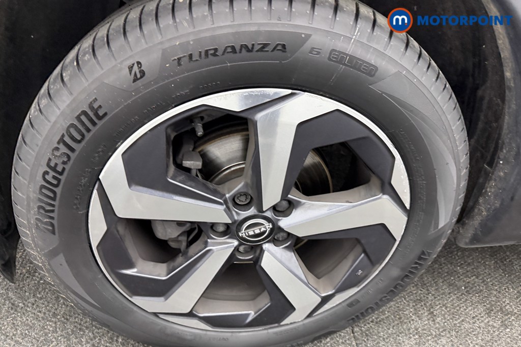 Nissan Qashqai N-Connecta Automatic Petrol SUV - Stock Number (1607765) - 29th supplementary image