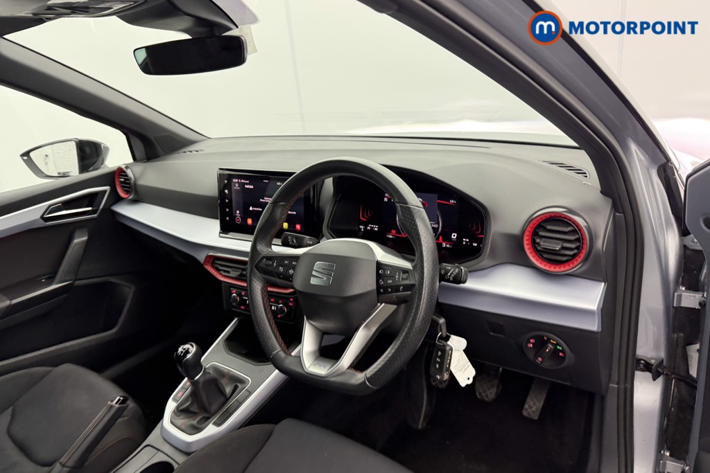 Seat Arona FR Manual Petrol SUV - Stock Number (1607877) - 4th supplementary image