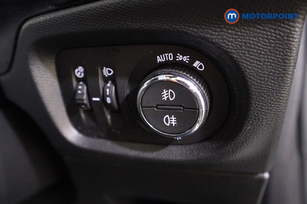 Vauxhall Corsa GS Manual Petrol Hatchback - Stock Number (1607911) - 10th supplementary image