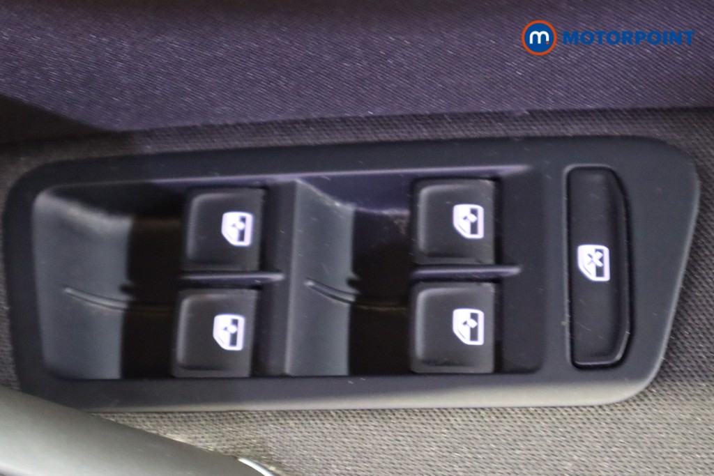 Volkswagen Golf SE Automatic Petrol Hatchback - Stock Number (1607985) - 15th supplementary image