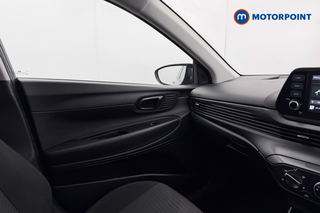 Hyundai I20 Se Connect Manual Petrol Hatchback - Stock Number (1608171) - 18th supplementary image