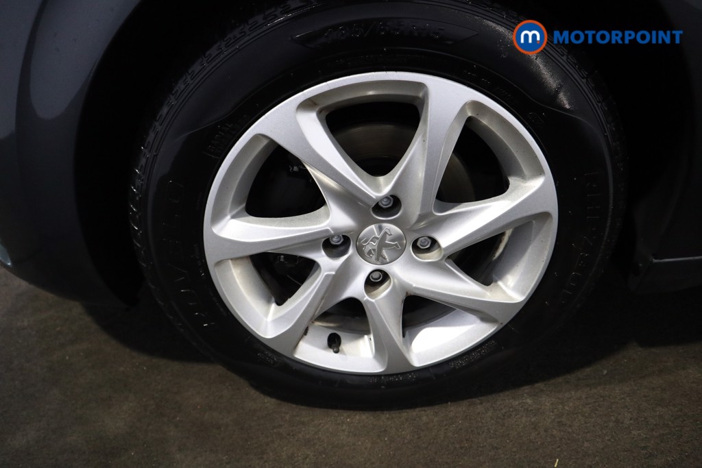 Peugeot 208 Active Manual Petrol Hatchback - Stock Number (1608185) - 18th supplementary image