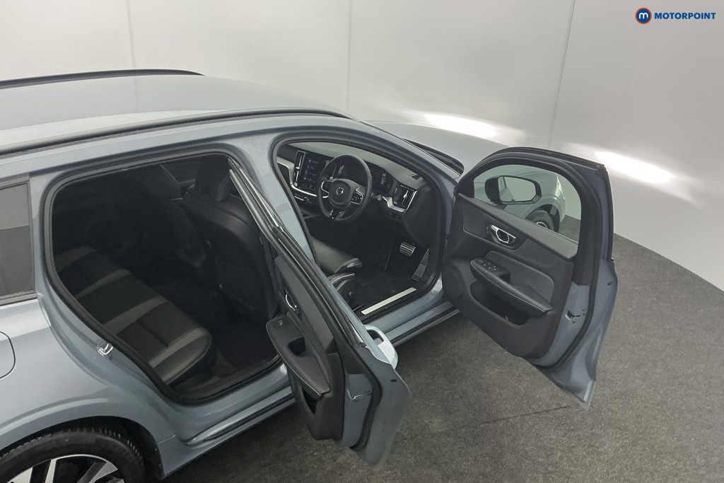 Volvo V60 R Design Automatic Petrol Estate - Stock Number (1608196) - 5th supplementary image