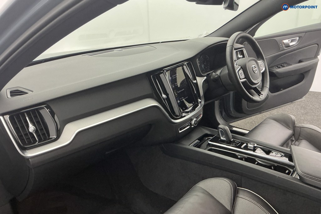 Volvo V60 R Design Automatic Petrol Estate - Stock Number (1608196) - 10th supplementary image