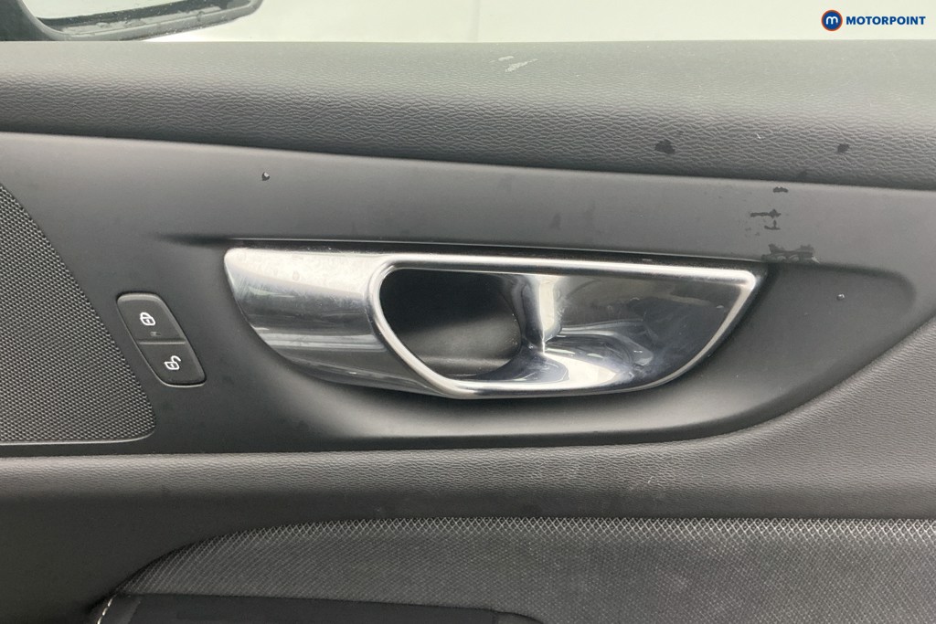 Volvo V60 R Design Automatic Petrol Estate - Stock Number (1608196) - 31st supplementary image