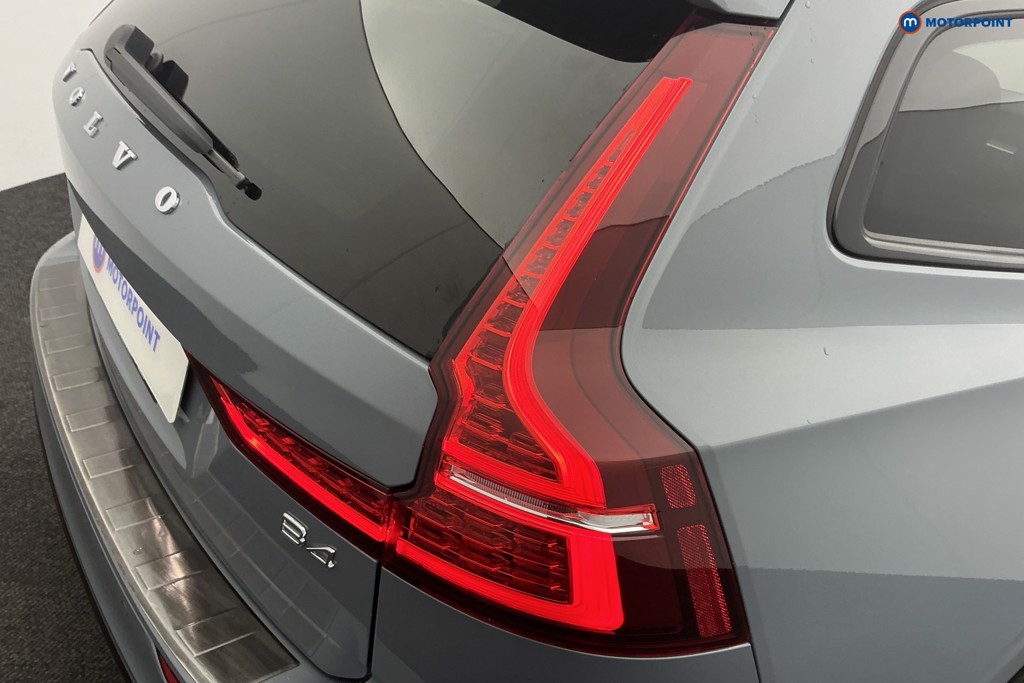 Volvo V60 R Design Automatic Petrol Estate - Stock Number (1608196) - 43rd supplementary image