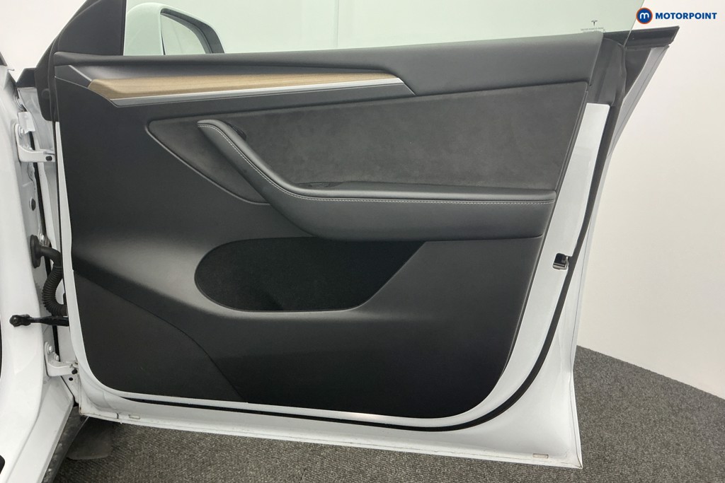 Tesla Model Y Long Range Automatic Electric SUV - Stock Number (1608523) - 26th supplementary image