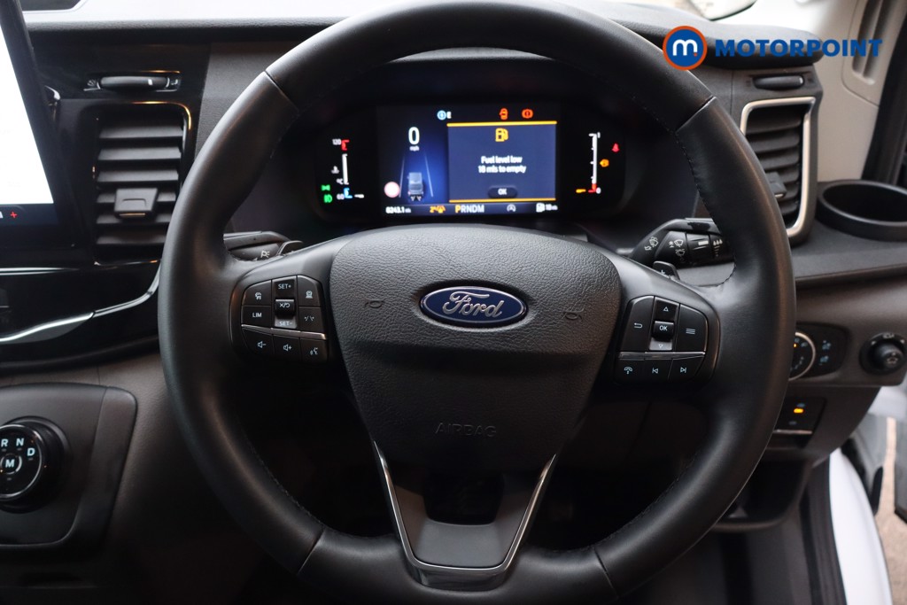 Ford Transit Limited Automatic Diesel Medium Roof Van - Stock Number (1608659) - 4th supplementary image