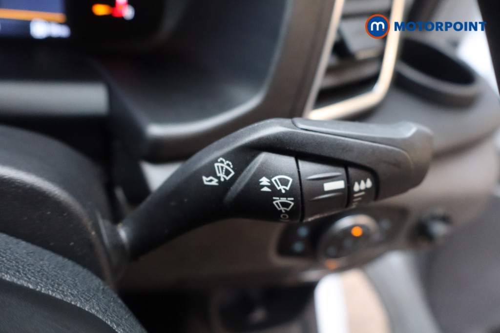 Ford Transit Limited Automatic Diesel Medium Roof Van - Stock Number (1608659) - 13th supplementary image