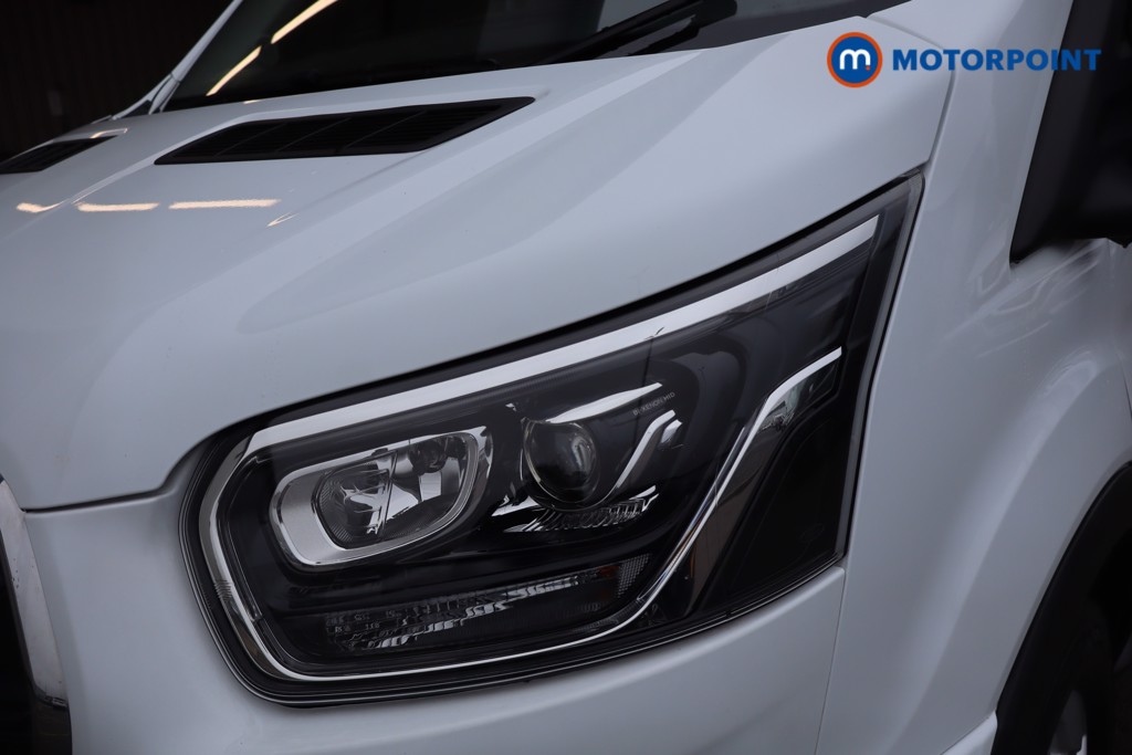 Ford Transit Limited Automatic Diesel Medium Roof Van - Stock Number (1608659) - 25th supplementary image