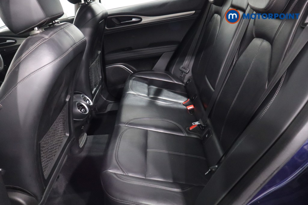 Alfa Romeo Stelvio Speciale Automatic Petrol SUV - Stock Number (1608768) - 5th supplementary image