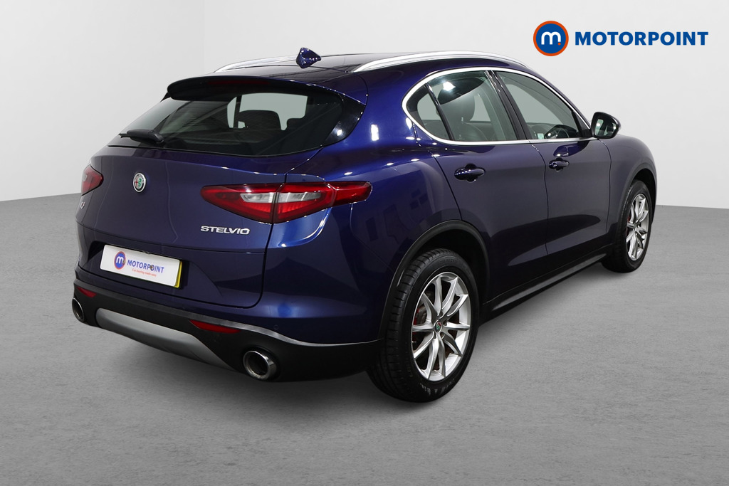 Alfa Romeo Stelvio Speciale Automatic Petrol SUV - Stock Number (1608768) - Drivers side rear corner