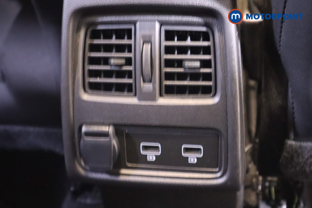 Renault Captur Engineered Automatic Petrol-Electric Hybrid SUV - Stock Number (1608858) - 28th supplementary image