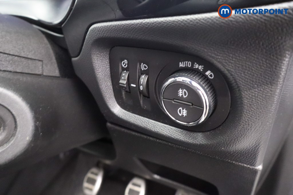 Vauxhall Corsa GS Manual Petrol Hatchback - Stock Number (1609022) - 15th supplementary image