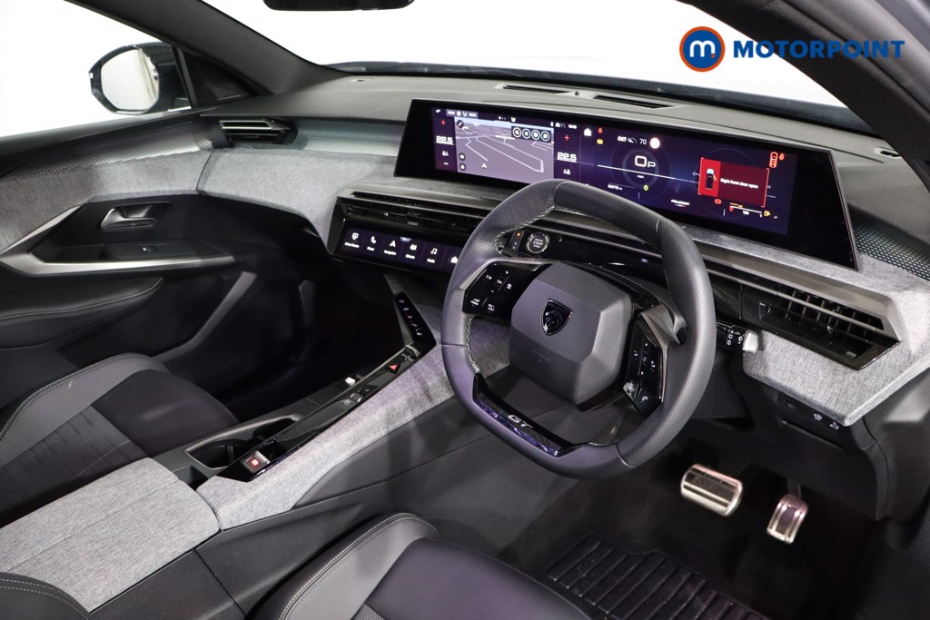 Peugeot 5008 GT Automatic Petrol SUV - Stock Number (1609175) - 1st supplementary image