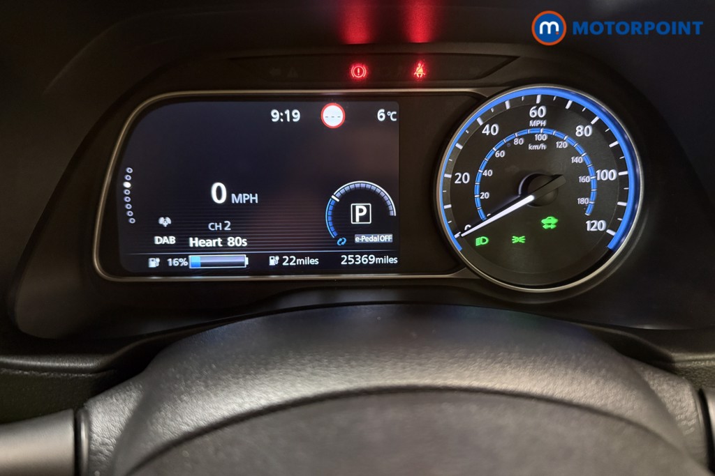 Nissan Leaf Acenta Automatic Electric Hatchback - Stock Number (1609402) - 3rd supplementary image