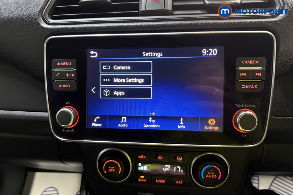 Nissan Leaf Acenta Automatic Electric Hatchback - Stock Number (1609402) - 13th supplementary image