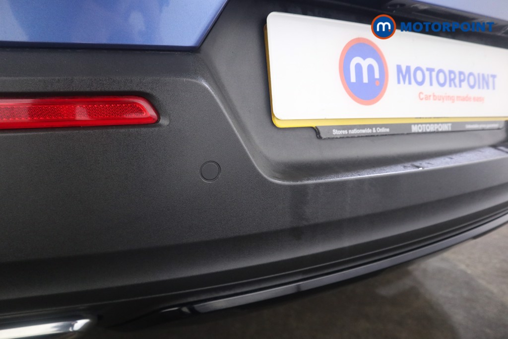 Volvo Xc40 R Design Pro Automatic Petrol SUV - Stock Number (1609587) - 26th supplementary image