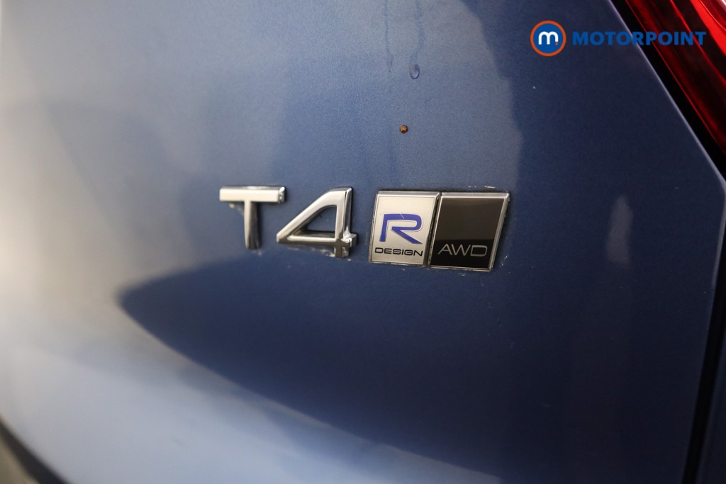 Volvo Xc40 R Design Pro Automatic Petrol SUV - Stock Number (1609587) - 30th supplementary image