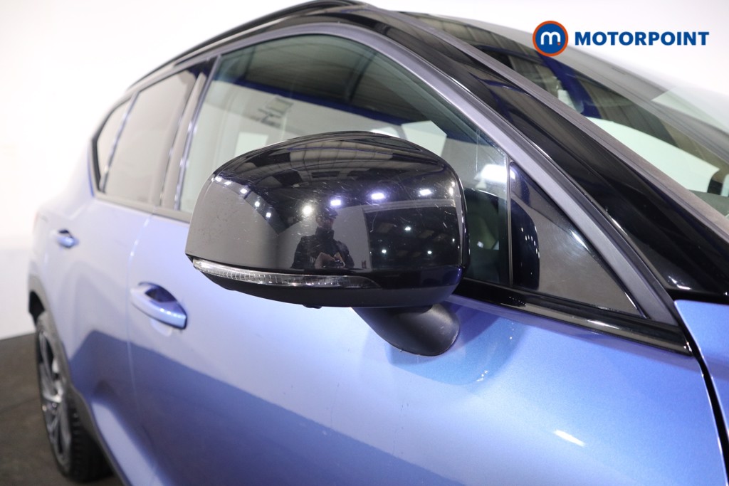 Volvo Xc40 R Design Pro Automatic Petrol SUV - Stock Number (1609587) - 32nd supplementary image
