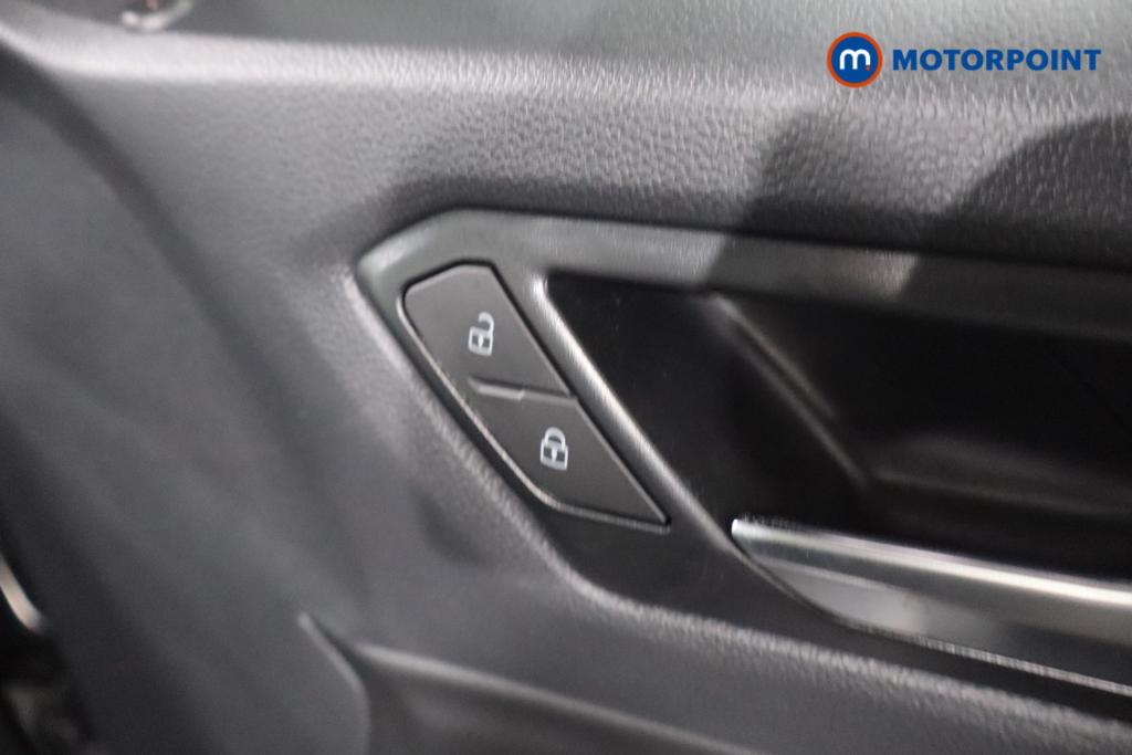 Volkswagen T-Roc Black Edition Automatic Petrol SUV - Stock Number (1609764) - 10th supplementary image