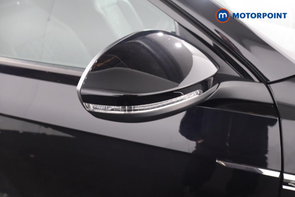 Volkswagen T-Roc Black Edition Automatic Petrol SUV - Stock Number (1609765) - 23rd supplementary image