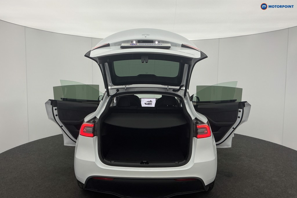 Tesla Model Y Long Range Automatic Electric SUV - Stock Number (1609798) - 4th supplementary image