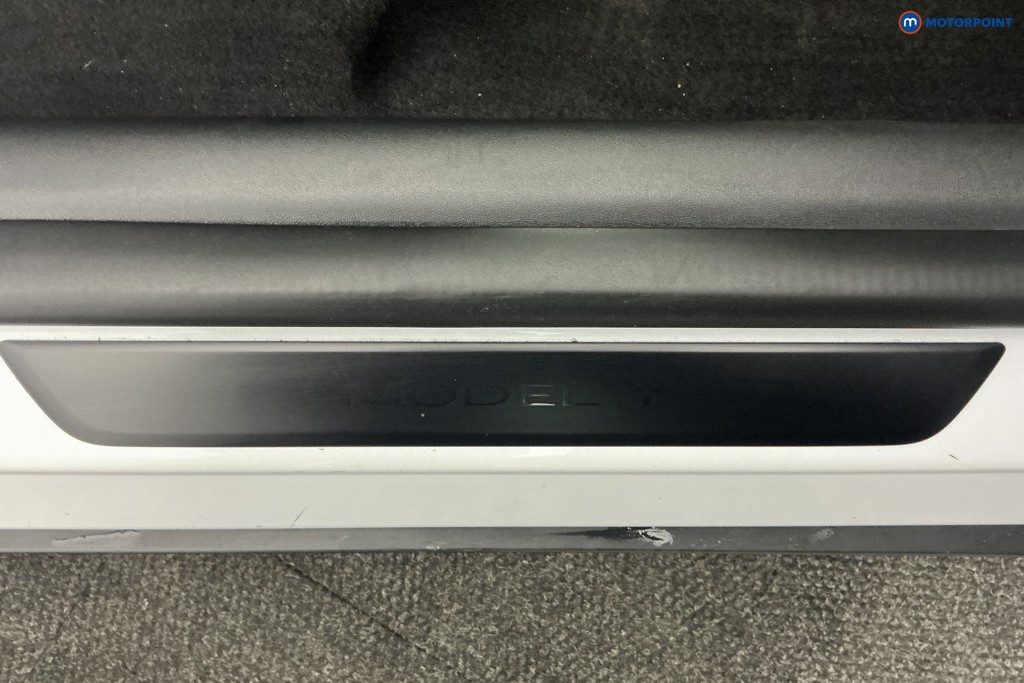 Tesla Model Y Long Range Automatic Electric SUV - Stock Number (1609798) - 19th supplementary image