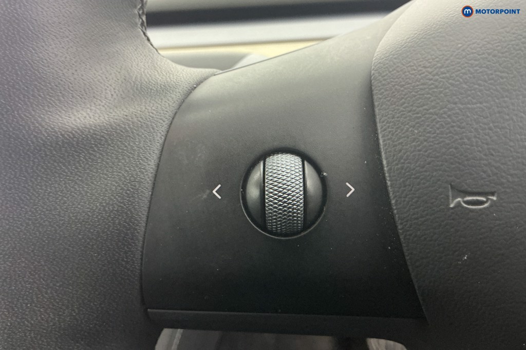 Tesla Model Y Long Range Automatic Electric SUV - Stock Number (1609798) - 24th supplementary image