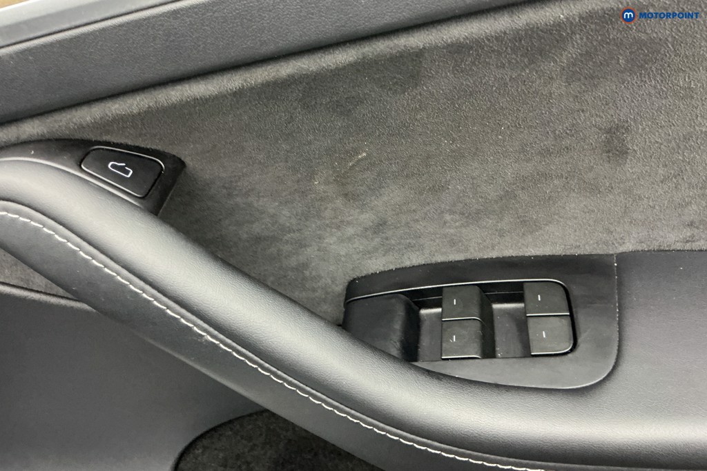 Tesla Model Y Long Range Automatic Electric SUV - Stock Number (1609798) - 28th supplementary image