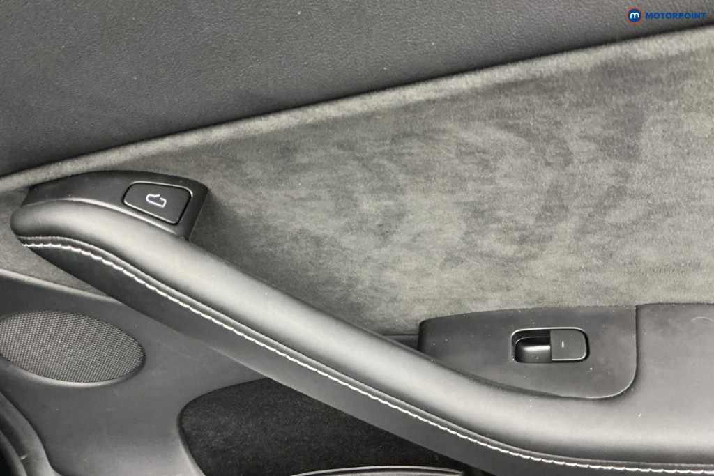 Tesla Model Y Long Range Automatic Electric SUV - Stock Number (1609798) - 30th supplementary image