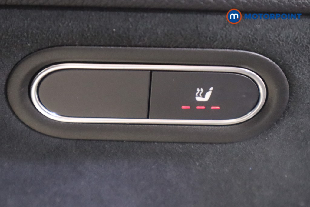 Mercedes-Benz A Class Amg Line Automatic Petrol Hatchback - Stock Number (1610297) - 16th supplementary image