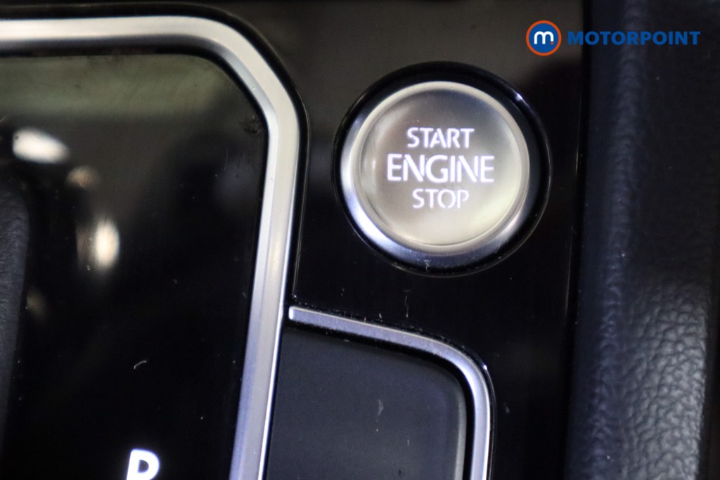 Volkswagen Passat SEL Automatic Diesel Estate - Stock Number (1610314) - 22nd supplementary image