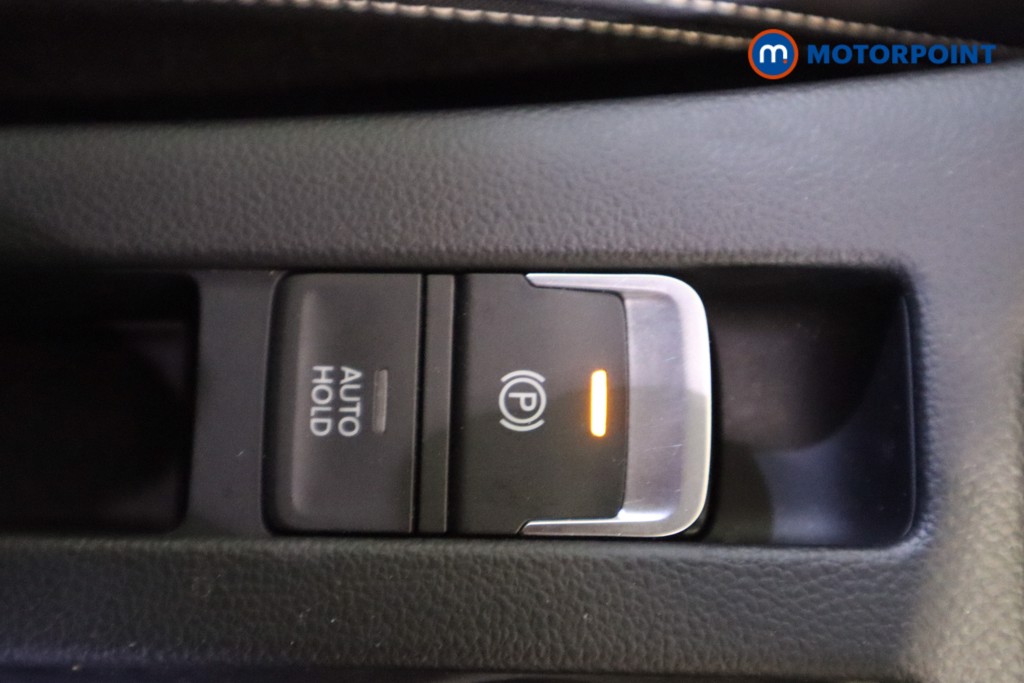 Volkswagen Passat SEL Automatic Diesel Estate - Stock Number (1610314) - 25th supplementary image