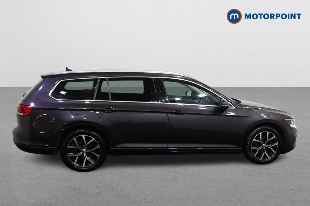 Volkswagen Passat SEL Automatic Diesel Estate - Stock Number (1610314) - Drivers side