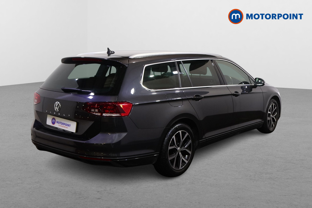 Volkswagen Passat SEL Automatic Diesel Estate - Stock Number (1610314) - Drivers side rear corner