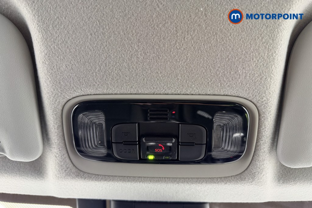 Toyota Yaris Design Automatic Petrol-Electric Hybrid Hatchback - Stock Number (1610340) - 16th supplementary image