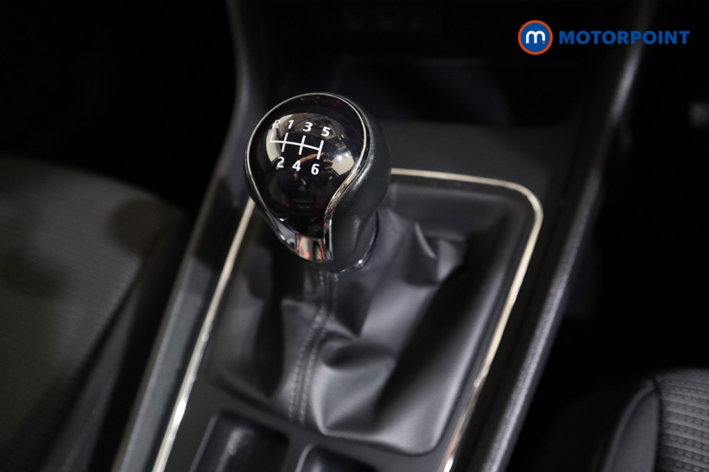 Seat Leon Se Dynamic Manual Petrol Hatchback - Stock Number (1610487) - 9th supplementary image