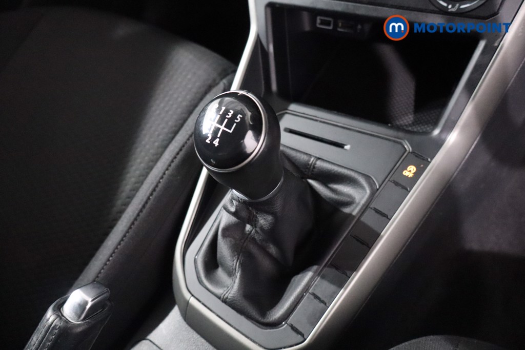 Volkswagen Polo SE Manual Petrol Hatchback - Stock Number (1610541) - 18th supplementary image