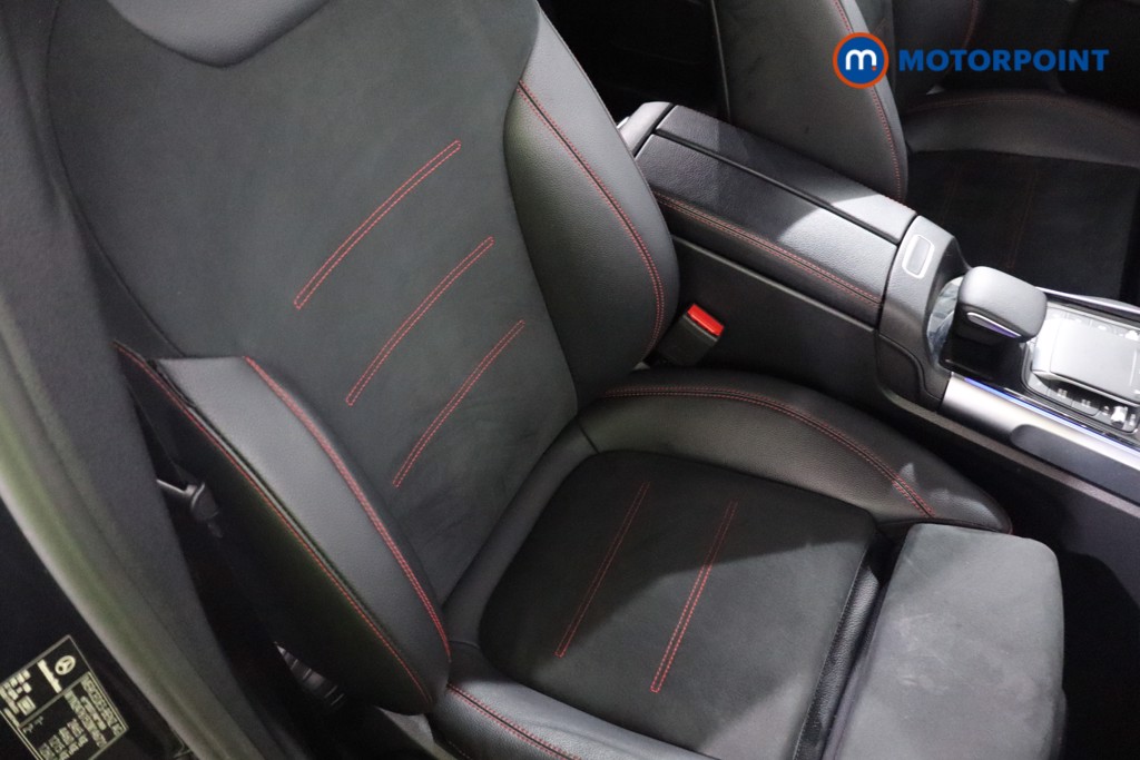 Mercedes-Benz GLB Amg Line Automatic Diesel SUV - Stock Number (1610659) - 24th supplementary image