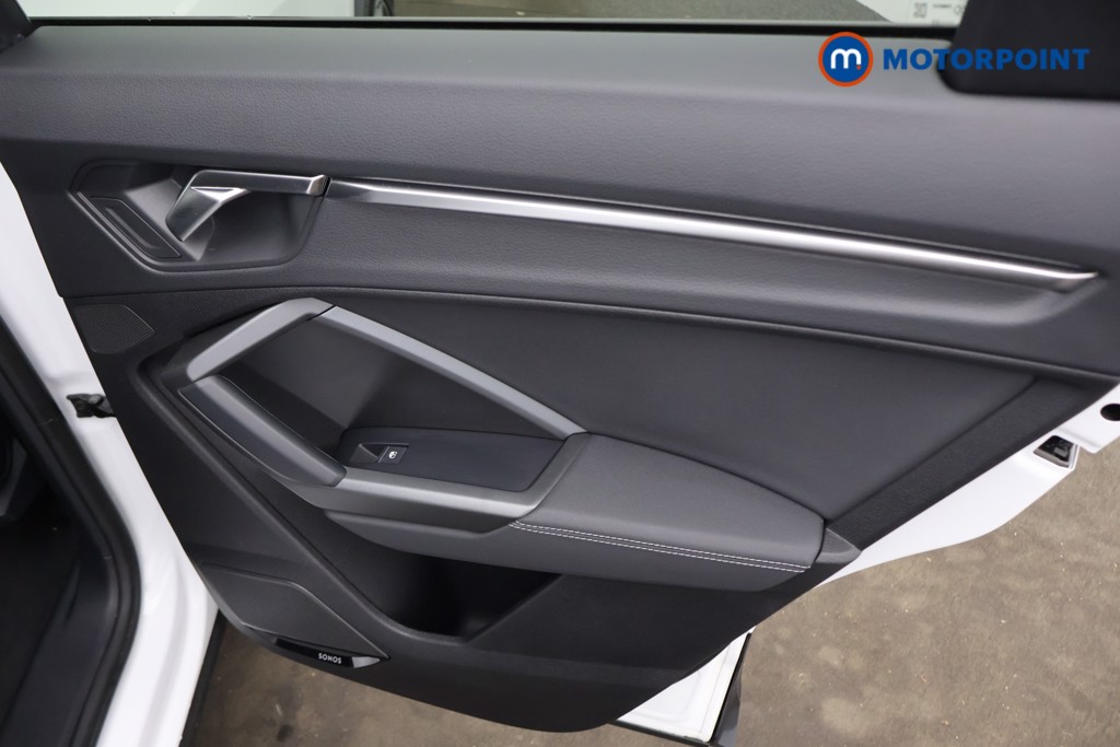 Audi Q3 Black Edition Automatic Petrol SUV - Stock Number (1610660) - 14th supplementary image