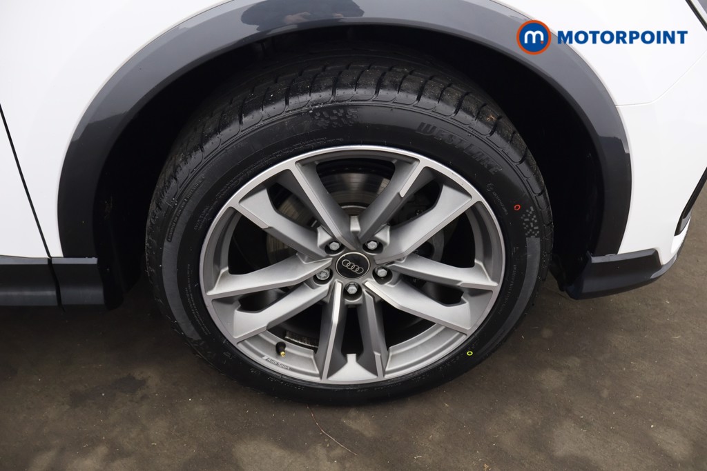 Audi Q3 Black Edition Automatic Petrol SUV - Stock Number (1610660) - 23rd supplementary image