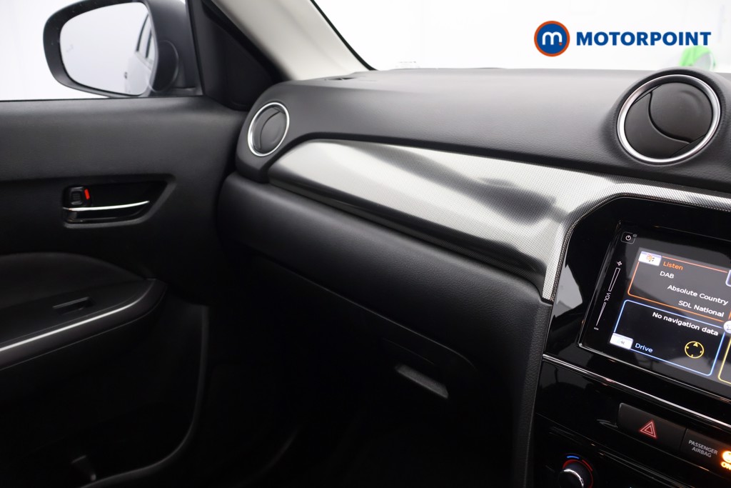 Suzuki Vitara SZ5 Manual Petrol SUV - Stock Number (1610661) - 6th supplementary image