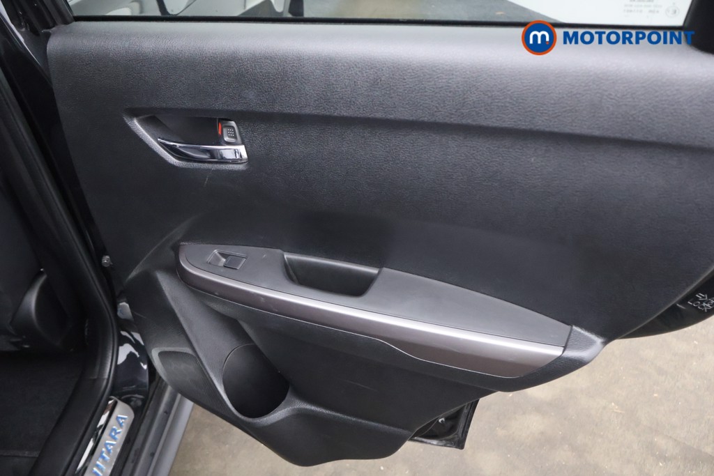 Suzuki Vitara SZ5 Manual Petrol SUV - Stock Number (1610661) - 14th supplementary image