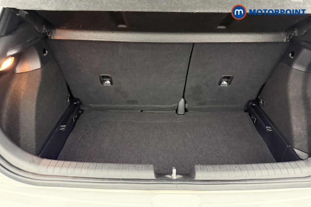 Hyundai I20 Premium Se Nav Manual Petrol Hatchback - Stock Number (1610988) - 20th supplementary image