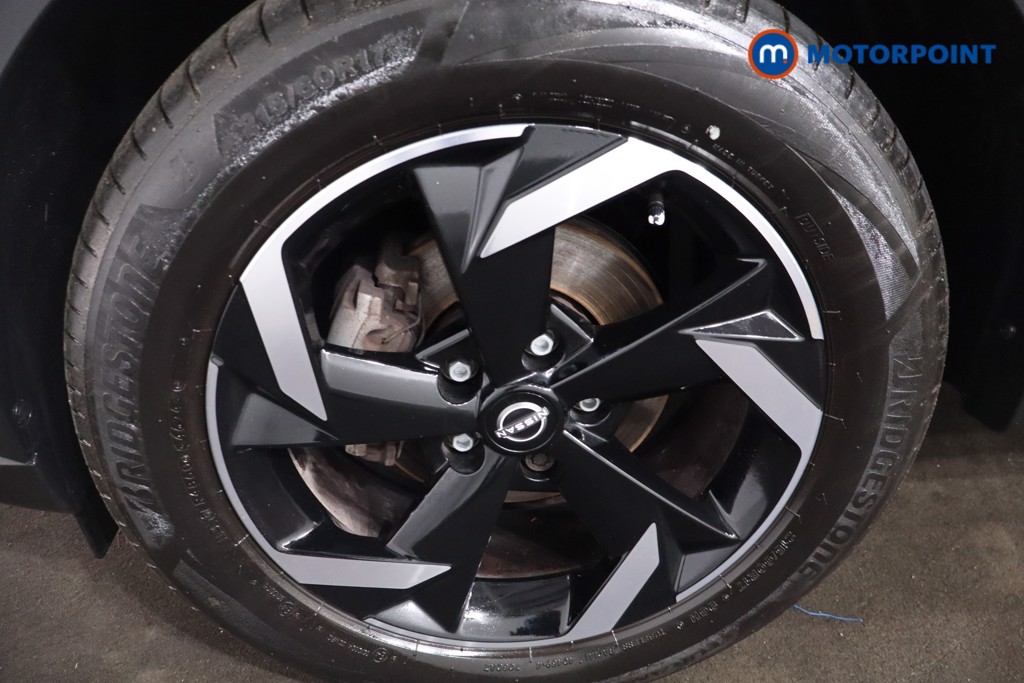 Nissan Juke N-Connecta Automatic Petrol-Electric Hybrid SUV - Stock Number (1611125) - 11th supplementary image