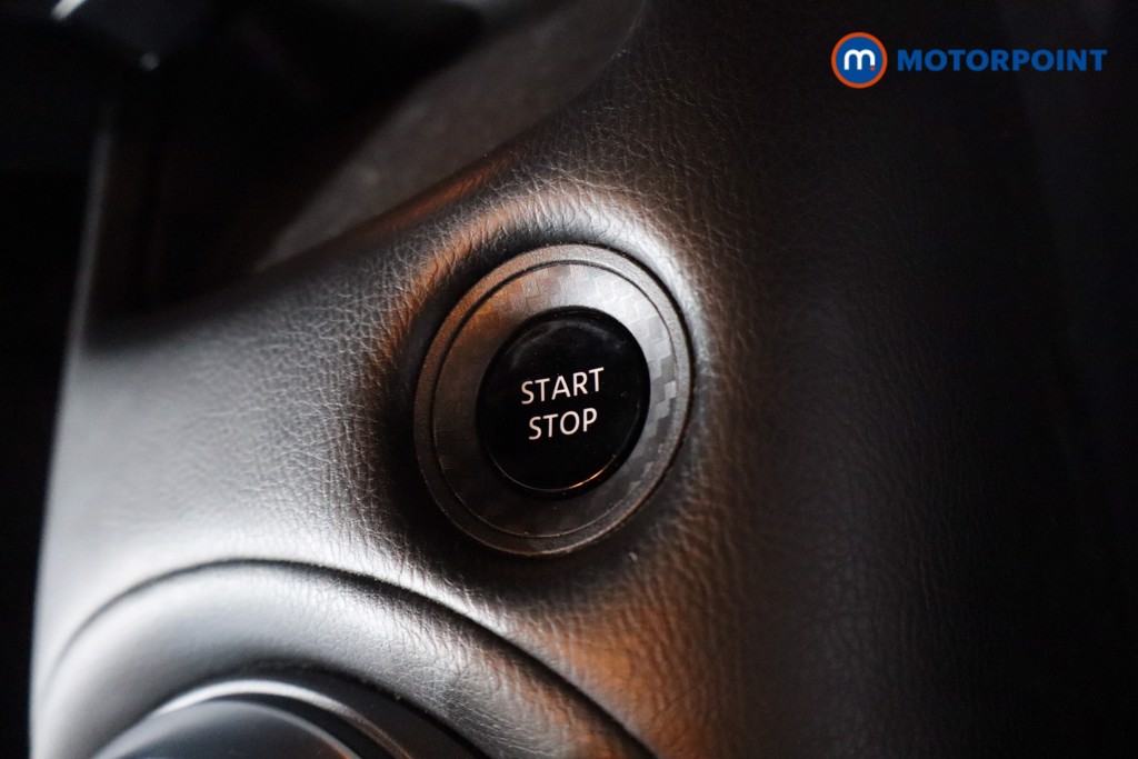 Nissan Juke N-Connecta Automatic Petrol-Electric Hybrid SUV - Stock Number (1611125) - 19th supplementary image