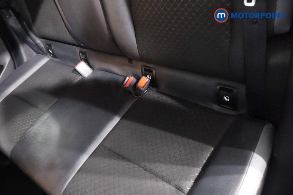 Nissan Juke N-Connecta Automatic Petrol-Electric Hybrid SUV - Stock Number (1611125) - 23rd supplementary image